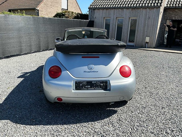 2004 volkswagen new beetle cabriolet cabriolet personenauto - afbeelding 31 van  36