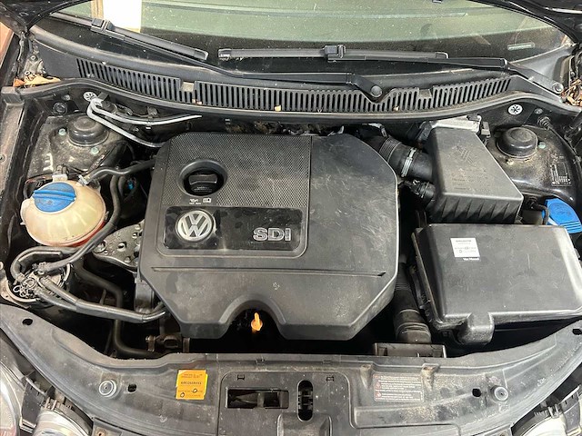 2004 volkswagen polo personenauto - afbeelding 4 van  17