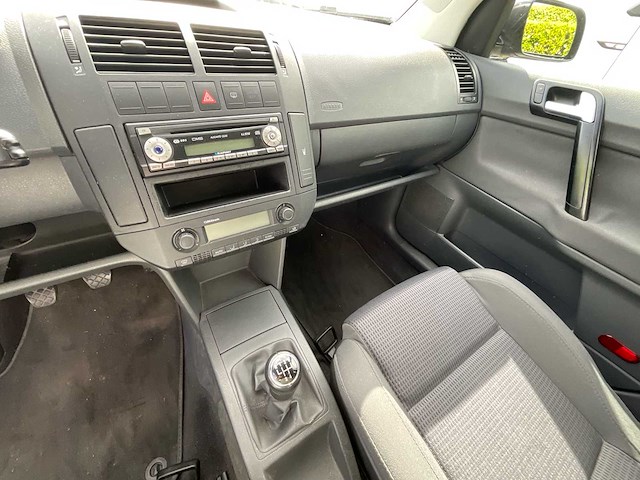 2004 volkswagen polo - afbeelding 6 van  19