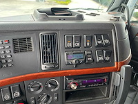 2004 volvo fh16 vrachtwagen - afbeelding 3 van  12
