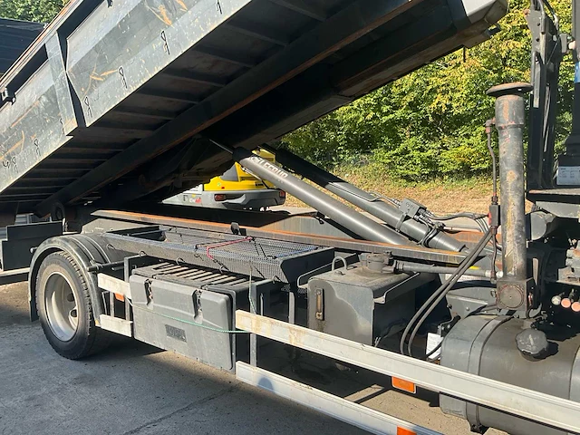 2004 volvo fl6e 19.0 / fl220 volvo fl 220 4x2 – containerschip + atlaskraan – 190.673 km - afbeelding 32 van  37