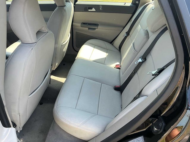 2004 volvo v 50 stationwagen break personenauto - afbeelding 8 van  31