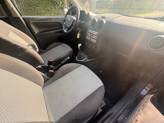2005 - ford - fusion - 1.4-16v futura - car - afbeelding 5 van  18