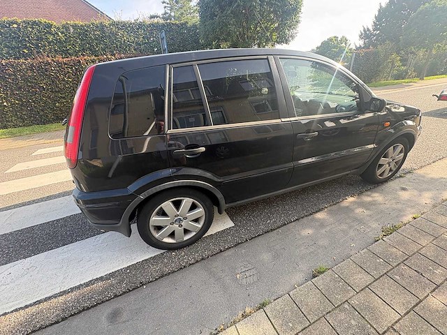 2005 - ford - fusion - 1.4-16v futura - car - afbeelding 13 van  18