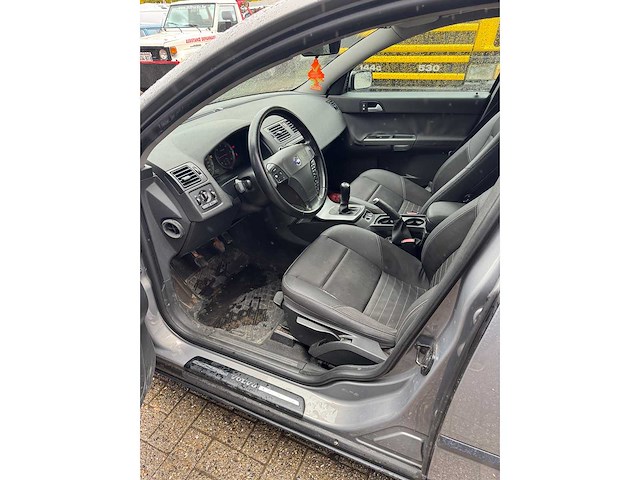 2005 - volvo - v50 - car - afbeelding 19 van  19