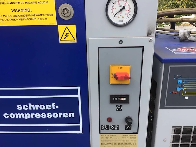 2005 airpress aps7; 5 basis schroefluchtcompressor - afbeelding 6 van  11