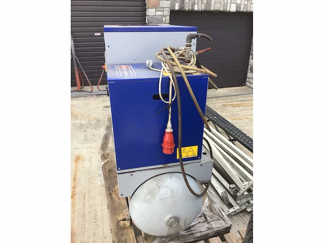 2005 airpress aps7; 5 basis schroefluchtcompressor - afbeelding 5 van  11