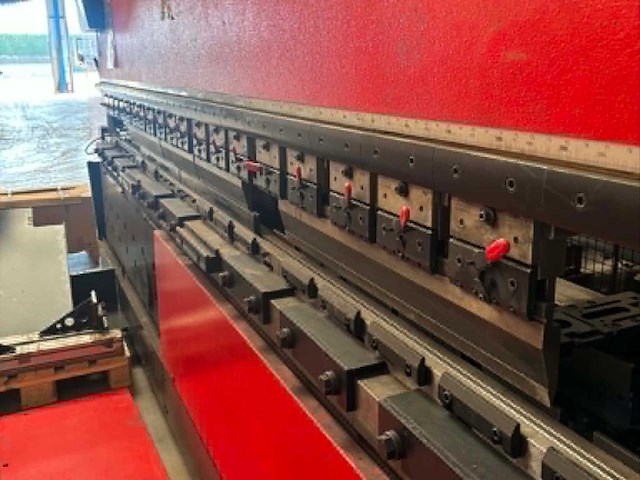 2005 amada hfe 170-4 cnc persrem - afbeelding 3 van  7