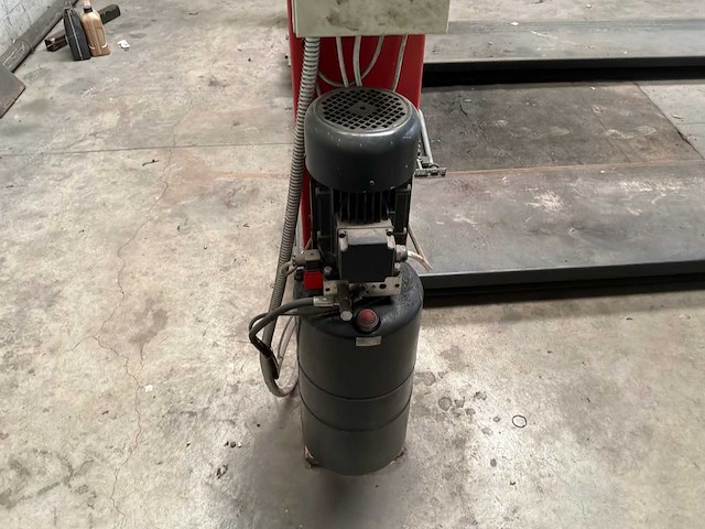 2005 apac truck lift - afbeelding 3 van  15