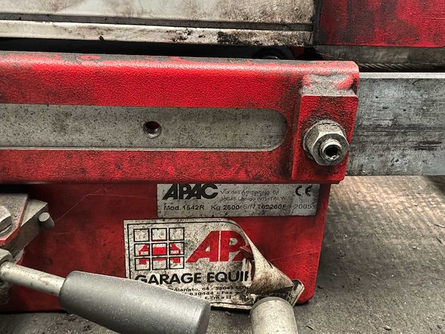 2005 apac truck lift - afbeelding 14 van  15