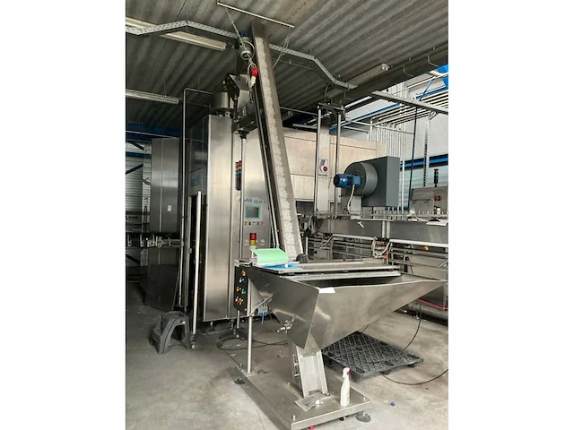 2005 berchi group isofill 40–50-8 pet bottelmachine - afbeelding 21 van  23