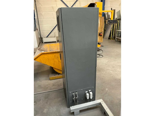 2005 bl cemb zc 750 balanceermachine - afbeelding 13 van  13