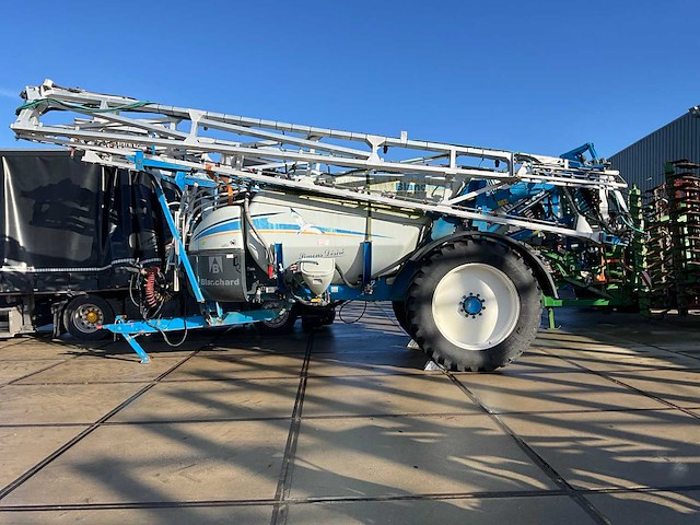 2005 blanchard bl71 / 7700 l 36 m veldspuit - afbeelding 11 van  14
