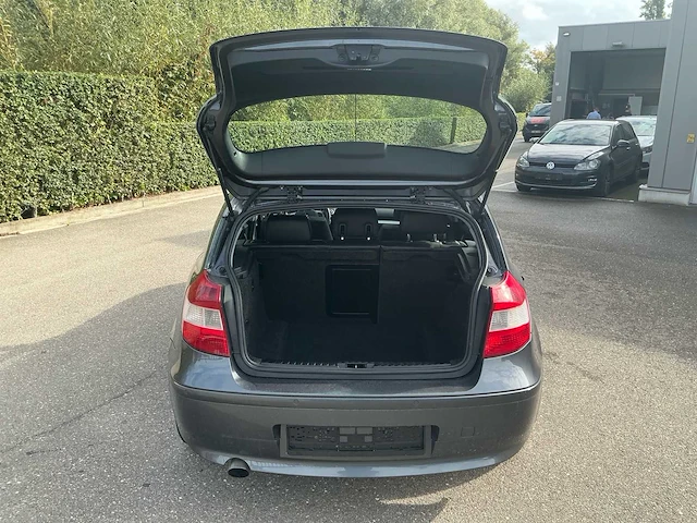 2005 bmw 120 i personenauto - afbeelding 17 van  27