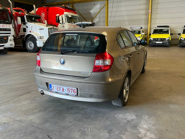 2005 bmw 120i personenauto zonder motor - afbeelding 14 van  18