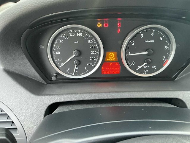 2005 bmw 630i coupé personenauto - afbeelding 11 van  38