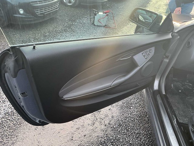 2005 bmw 630i coupé personenauto - afbeelding 17 van  38