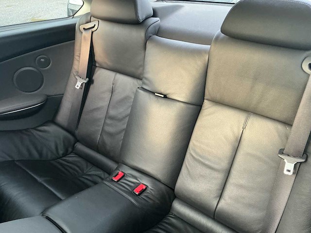 2005 bmw 630i coupé personenauto - afbeelding 21 van  38