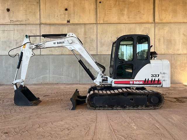 2005 bobcat 337 rupsgraafmachine - afbeelding 1 van  23