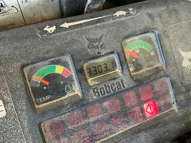 2005 bobcat 337 rupsgraafmachine - afbeelding 9 van  15