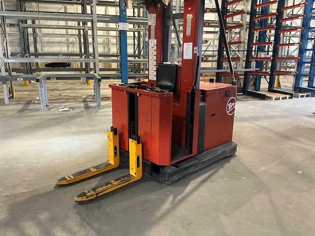 2005 bt op1000hse orderpicker - afbeelding 11 van  13