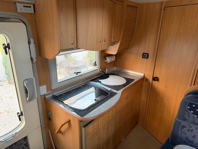 2005 burstner elegance 591 - afbeelding 13 van  39