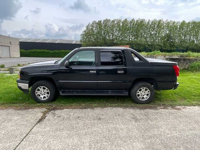 2005 chevrolet avalance - afbeelding 12 van  36