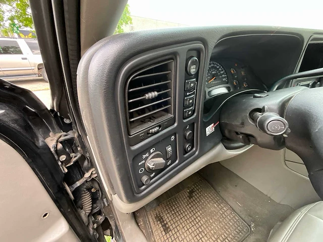 2005 chevrolet avalance - afbeelding 34 van  36