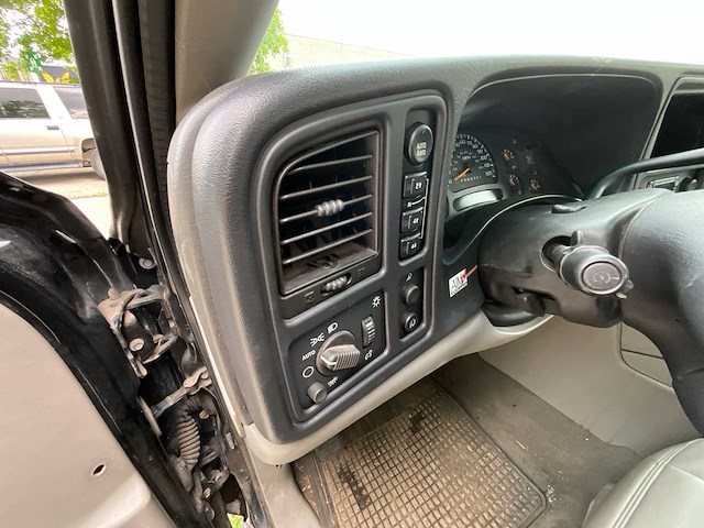 2005 chevrolet avalance - afbeelding 28 van  34