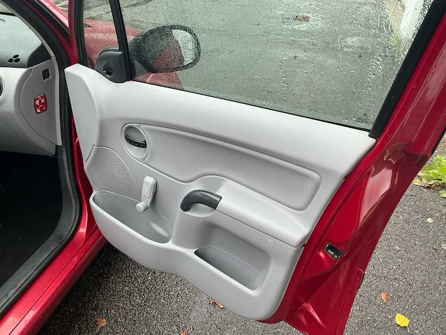 2005 citroën c3 - 1.1i - personenauto - afbeelding 8 van  41