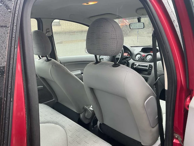 2005 citroën c3 - 1.1i - personenauto - afbeelding 17 van  41