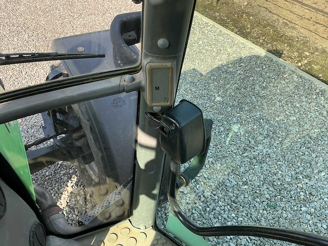 2005 deutz agrotron 90 vierwielaangedreven landbouwtractor - afbeelding 18 van  27