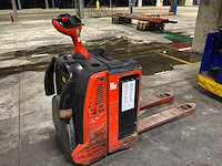 2005 fenwick t20 elektrische palletwagen - afbeelding 1 van  9