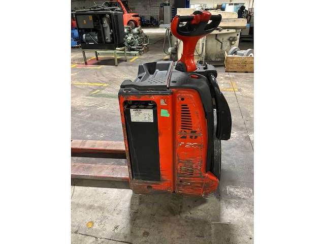 2005 fenwick t20 elektrische palletwagen - afbeelding 3 van  9