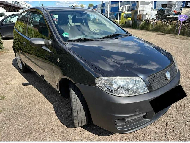 2005 fiat punto auto's - afbeelding 18 van  21