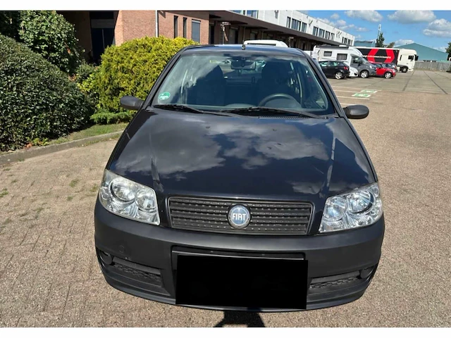 2005 fiat punto auto's - afbeelding 19 van  21