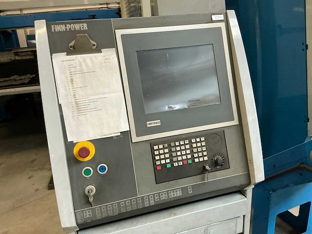 2005 finn power sg6 pons- en knip machine - afbeelding 11 van  43