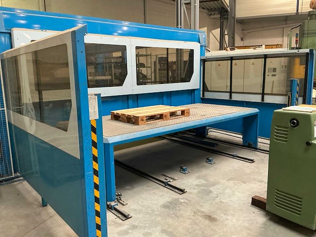 2005 finn power sg6 pons- en knip machine - afbeelding 12 van  43