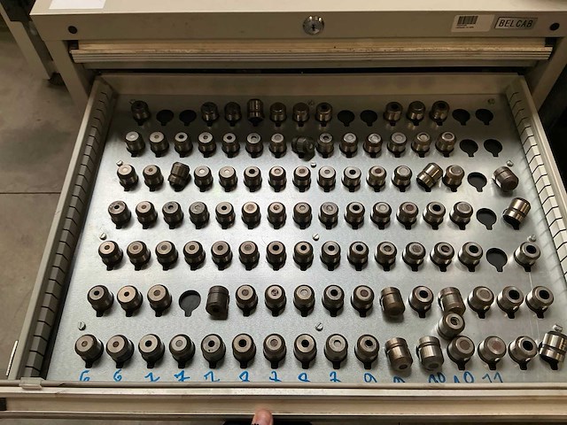 2005 finn power sg6 pons- en knip machine - afbeelding 21 van  43