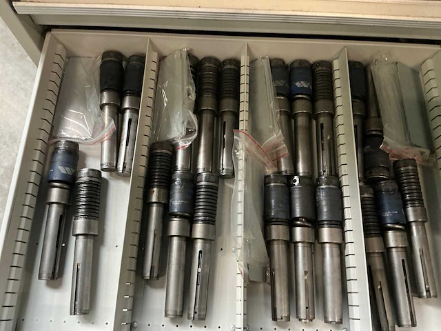 2005 finn power sg6 pons- en knip machine - afbeelding 25 van  43