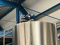 2005 fluid engineering verticale rvs mengtank 9000l - afbeelding 5 van  8