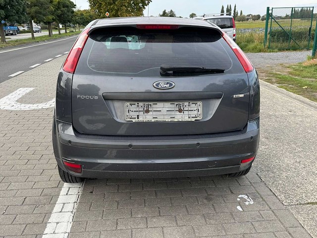 2005 ford focus personenauto - afbeelding 23 van  34
