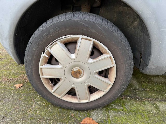 2005 ford ka personenauto - afbeelding 4 van  16