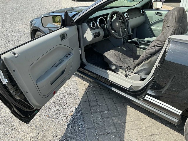 2005 ford mustang v8 personenauto - afbeelding 5 van  34