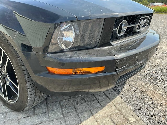 2005 ford mustang v8 personenauto - afbeelding 20 van  34