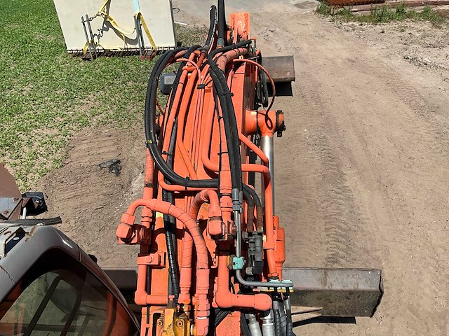 2005 hitachi zaxis zx 135 us rupsgraafmachine - afbeelding 1 van  6
