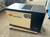2005 ingersoll-rand unigy 11-10-h schroefcompressor - afbeelding 1 van  7