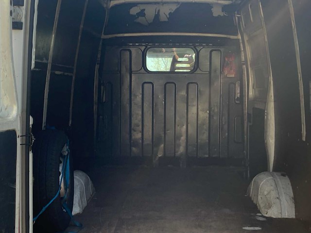 2005 iveco daily 29 l 12 v bedrijfswagen - afbeelding 9 van  21