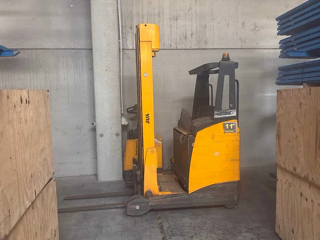 2005 jungheinrich etv214 reach truck - afbeelding 1 van  14
