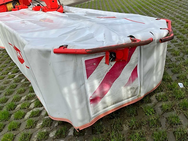 2005 kuhn gmd 802 kantenmaaier - afbeelding 7 van  25